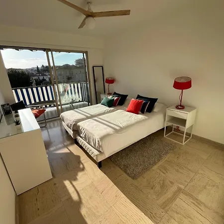 Rooftop Grande Terrasse Vue Apartment *